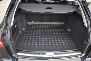 Mercedes C-klasse Estate 180 Prestige | Pano | LED | Trekhaak | Stoelverwarming | / 15