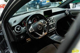Mercedes-Benz A-Class 180 Ambition / 4