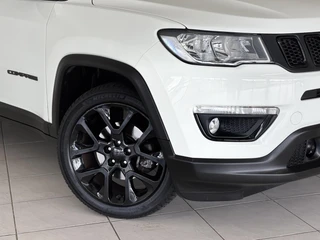 Jeep Compass 1.3T Night Eagle Liberty Edition | Apple/Android | Dealer-Onderhouden | Trekhaak / 30