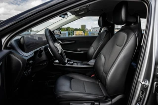 Kia EV6 Light 77.4 kWh | SOH 100% | Trekhaak | ACC | Camera | LED | Keyless | Navigatie | Apple Carplay/Android Auto | Dealeronderhouden | 19" / 13