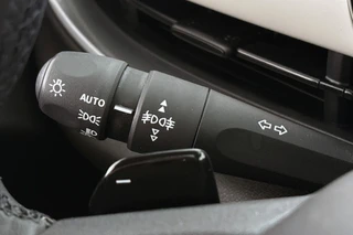 Fiat 600 1.2 Hybrid La Prima Massage Adaptieve Cruise Control Stoelverwarming / 35