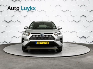 Toyota RAV4 2.5 Hybrid AWD Dynamic Trekhaak | 18'' L.M. Velgen | Elektrische Achterklep / 7