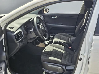 KIA Stonic 1.0 T-GDi MHEV 100pk DynamicPlusLine / 9