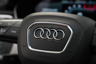 Audi A4 Avant 35 TFSI S edition  S-line Leder Full-led Adaptive-Cruise 24 Maanden garantie* (Vraag naar de voorwaarden) / 31