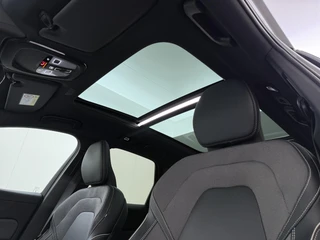 Volvo XC60 2.0 T6 Plug-in hybrid AWD Plus Dark / 24