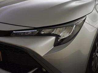 Toyota Corolla 1.8 Hybrid Dynamic | Trekhaak | Stoelverw. | Halfleer | / 10