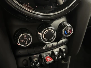 Mini 3-Deurs 1.5 Cooper Business Edition NAVI CARPLAY CRUISE LM 48000 KM. / 35