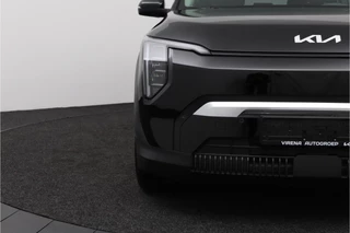 Kia EV3 Plus 81.4 kWh  - Prijs incl. €3.000,- inruilpremie - Stoel/Stuur Verwarming - Climate Control - Draadloze oplader - Navigatie - Fabrieksgarantie tot 06-2033 / 14