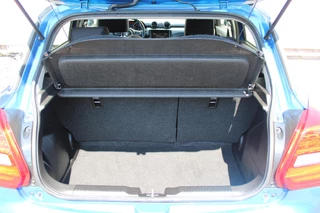 Suzuki Swift 1.0 Stijl Smart Hybrid / 15