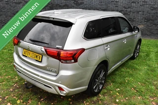 Mitsubishi Outlander 2.4 PHEV Plug in CAMERA/ANDROID CARPLAY/PDC/HALF LEDER/ETC.! / 25