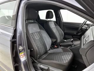Volkswagen Polo 1.0 TSI R-Line | Adaptive cruise | CarPlay | Camera | Parkeersensoren / 14