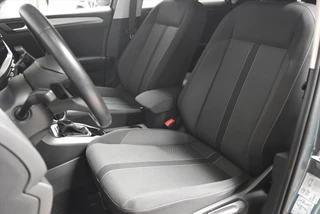 Volkswagen T-Roc 1.5 TSI 150pk 7-DSG Life Business / 11