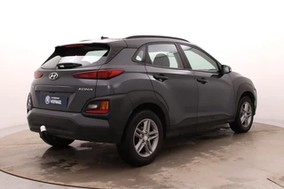Hyundai Kona 1.0 T-GDI Comfort | Cruise control | Stuur & stoelverwarming | Camera | Parkeersensoren achter | Trekhaak / 2