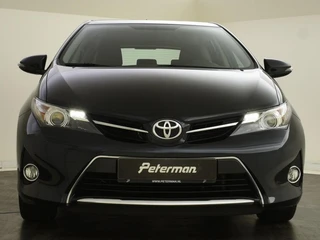 Toyota Auris 1.3 Now | Climatronic | Lichtmetaal | Cruise Control / 13