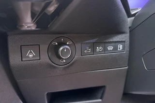 DS DS 7 1.6 PHEV 300 4x4 Etoile / 27