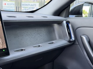Leapmotor B05 Design ProMax 67.1 kWh 218PK Automaat Navigatie, Camera 360, Lichtmetalen velgen, Elektrische Achterklep, Kunstlederen bekleding, Stoel & Stuurwielverwarming / 36