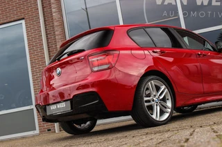 BMW 1-serie 125i Business+ | Sport Line | NL auto | Schuif-/kanteldak | Keyless entry | HiFi audio | Stoelverwarming | Xenon | Sportstuur | Navigatie Professional | Bluetooth | PDC / 43