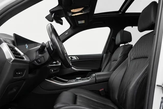 BMW X5 xDrive50e M Sport Pano l Trekhaak l HUD l 360° l Harman Kardon | Innovation | / 9