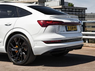 Audi e-tron Sportback S quattro 95 kWh 503 PK | SOH 99% | Panoramadak | RS-zetels | HUD | B&O | ACC | 360 Camera | Soft-Close | Luchtvering | 23" | incl. BTW / 54