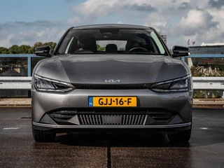 Kia EV6 Light 77.4 kWh | SOH 100% | Trekhaak | ACC | Camera | LED | Keyless | Navigatie | Apple Carplay/Android Auto | Dealeronderhouden | 19" / 6