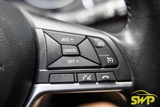 Nissan Qashqai 1.2 Tekna | Navi | Pano | Elektr stoelen | 360 cam / 9