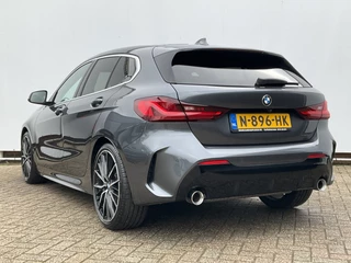 BMW 1 Serie 120i M-Sport Automaat Pano.dak Leer Stoel/Stuurverw HUD Carplay Stoelverw Led VOL! / 4