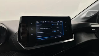 Peugeot 208 1.2 PureTech Active CARPLAY CRUISE. / 35
