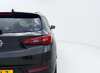 Opel Grandland 1.6 Turbo Plug-In Hybrid GS / 10