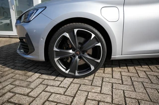 CUPRA Leon 1.4 E-HYBRID VZ ALL IN PRIJS ,Carplay , Navi, ACC / 9
