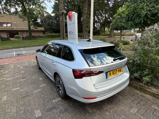 Škoda Octavia Combi 1.0 TSI Business Edition / 48
