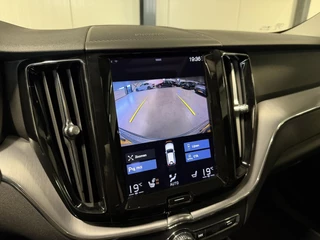 Volvo XC60 2.0 Recharge T6 AWD Pano H&K Leer Camera SOH 90% / 23