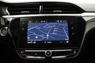 Opel Corsa-e Elegance 50 kWh | Uniek! Lage KM-stand! | Navigatie | Warmtepomp | Stoelverwarming | Apple Carplay/Android Auto | Climate control | Cruise control | LED koplampen | Lichtmetalen velgen / 21