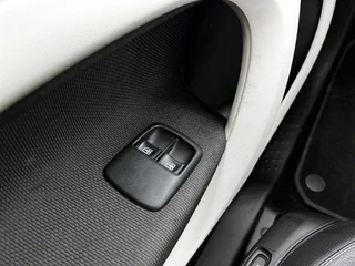 Smart Fortwo 1.0 Prime | Glasdak | Stoelverwarming | Climate Control | Cruise Control / 24