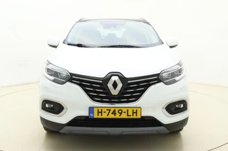 Renault Kadjar 1.3 TCe Intens | Apple carplay/Android auto | Trekhaak | Cruise control | Climate control | Achteruitrijcamera | Panoramadak | Lichtmetalen velgen 19'' | Stoelverwarming | / 7