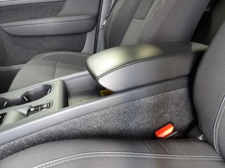 Volvo XC40 T4 Twin Engine 211pk Geartronic Inscription Expression / 32