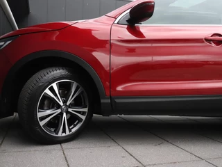 Nissan Qashqai 1.2 Acenta | AUT. | PANO | TREKHAAK | CAMERA | STOELVERW. | CRUISE | NAVI | / 17