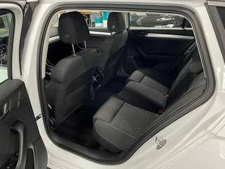 Skoda Superb Combi 1.5 TSI ACT Business Edition / NL auto / eerste eigenaar / automaat / 11