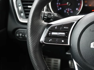 Kia XCeed 1.5 T-GDi GT-Line  - Navigatie - Stoel-/stuurverwarming - Cruise Control - Climate Control - Fabrieksgarantie tot 08-2031 / 25