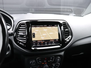 Jeep Compass 1.3T Limited | LEDER | CAMERA | NAVI | CRUISE | / 9