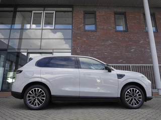 Leapmotor B10 Design Hybrid EV 18.8 kWh | Nu beschikbaar | Wltp 900km gecombineerd | Elektrisch 82km Wltp | Luxe uitvoering | Camera rondom | Stoel en stuurverwarming | Draadloze telefoonoplader | Keyless entry en start / 2