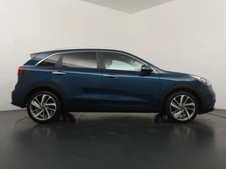 Kia Niro 1.6 GDi Hybrid Style Edition  - Adaptief Cruise Control - Climate Control - Navigatie - Apple/Android Carplay - Virena Zekerheidspakket €895 / 10