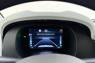 Fiat Panda 1.0 Hybrid Pandina Cross | DEMO | Tot 8 jaar garantie | Airco | Apple Carplay/Android Auto | Bluetooth | Cruise control | DAB+ | Lichtmetalen velgen | Parkeersensoren | Hoge zit / 25