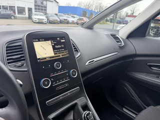 Renault Scénic 1.3 TCe Limited  | Keyless | Navi | Apple / Android | DAB + | PDC v+a | Cruise / 30