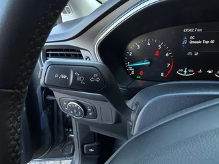 Ford Focus Wagon 1.0 EcoBoost Connected - Navi Carplay Park. sens. voor en achter / 23
