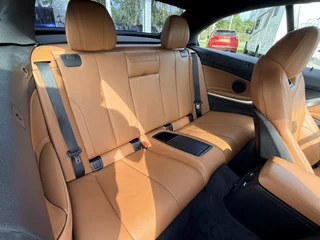 BMW 4 Serie Cabrio 428i High Executive  | Bi-Xenon | Navi | Sportstoelen | Nek- en Stoelverwarming | PDC | Bluetooth / 76