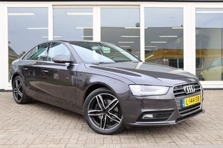 Audi A4 Limousine 1.8 TFSI,**Nieuwe Motor** Automaat Cruise Control, Airco, PDC V+A, Navi, Prijs Is Rijklaar Inclusief 6 Maanden Garantie / 4