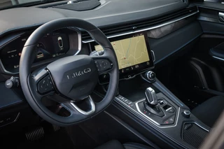 Lynk & Co 01 1.5 Plug-in Hybrid 262 Pk Zwarte hemel | Panoramadak | 75 km Elektrisch | 360 Camera | NL Auto | 20 inch. LMV | 1e Eigenaar / 37