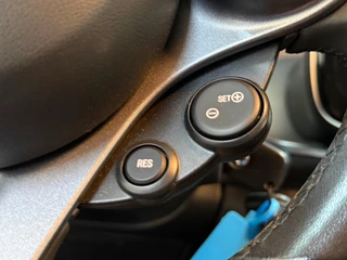 Smart Forfour 1.0 Passion | Automaat | Carplay | Cruise Control | LED | Bicolor | Camera | Lichtmetalen velgen 15 Inch / 30