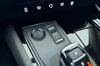 Peugeot 508 SW 1.2 PureTech 130pk Automaat Allure Pack Business | Navigatie | Trekhaak | Achteruitrijcamera | Dakrails | Climate control | Cruise control | parkeersensoren / 25