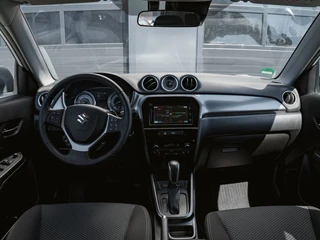 Suzuki Vitara 1.4 Boosterjet Style Smart Hybrid | TREKHAAK | CAMERA | DEALER ODH | / 4